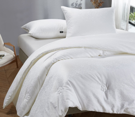 Шeлковое одеяло On silk Comfort Premium Облегчённое